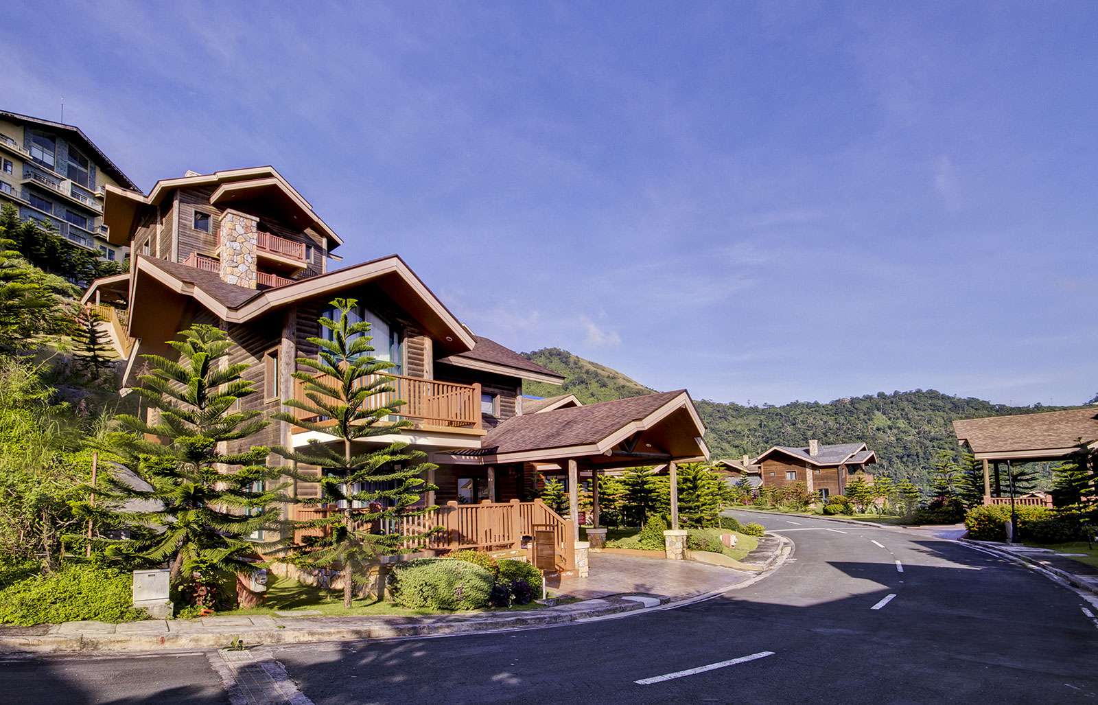 Discover New Heights of Living at The Woodlands Point Tagaytay